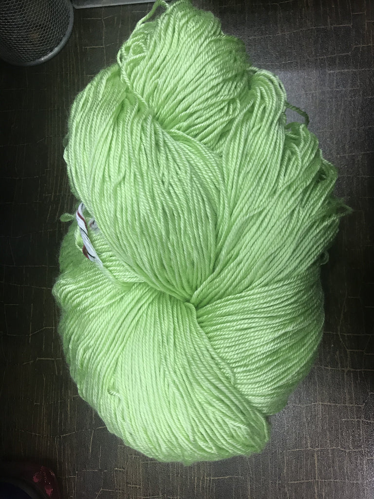Super Soft Silky Yarn - Hank (300-350g)