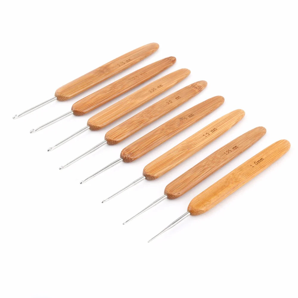 Bamboo Crochet Hook Set (20pcs)