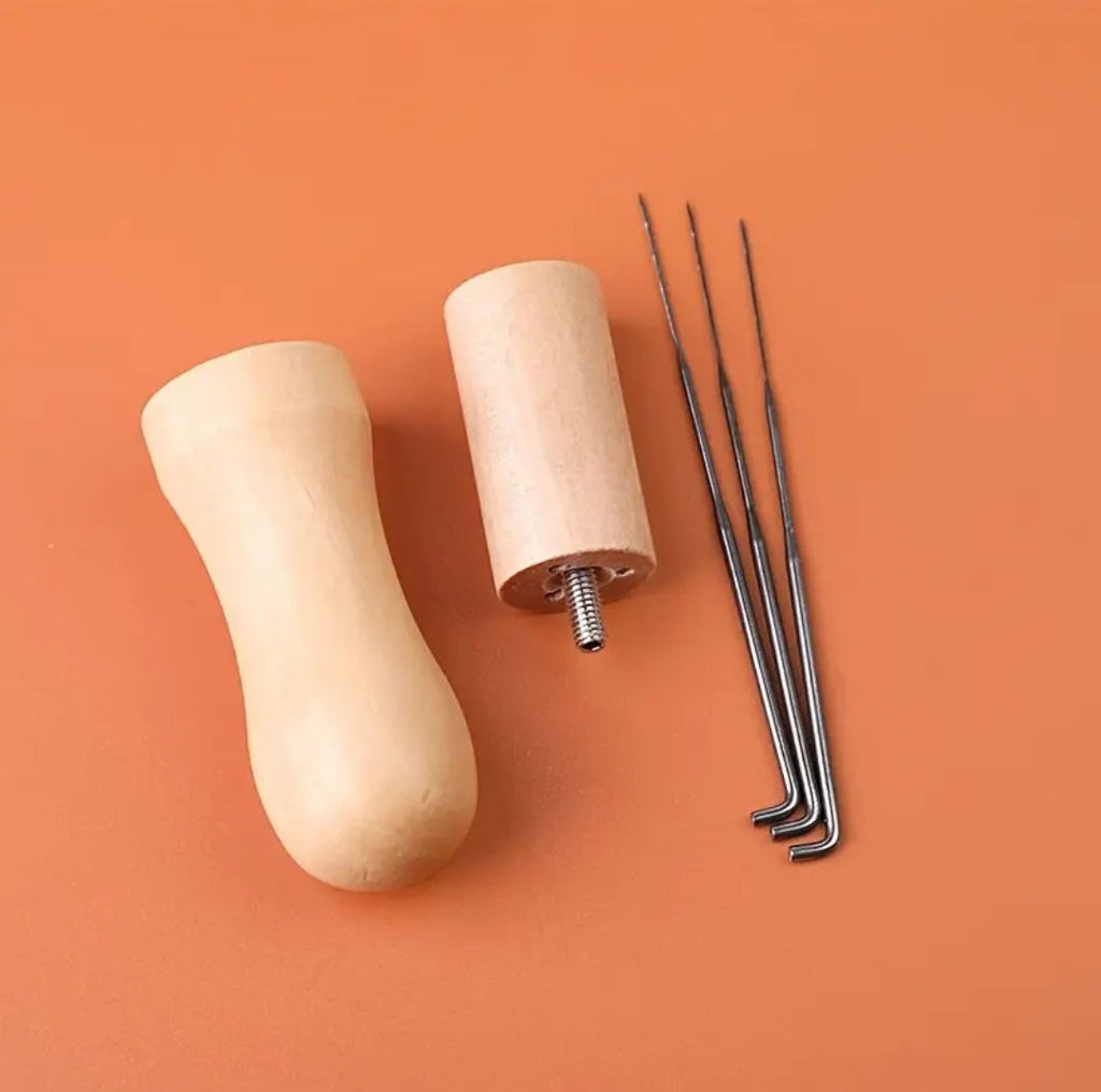 Felting Needle with three Needles Tool, Craft Felt Stitch Punch Tool with Solid Wood Handle Felting three Needles Tool