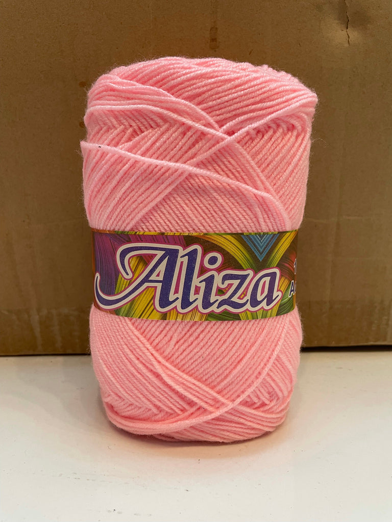 Aliza Yarn Ball (3ply)