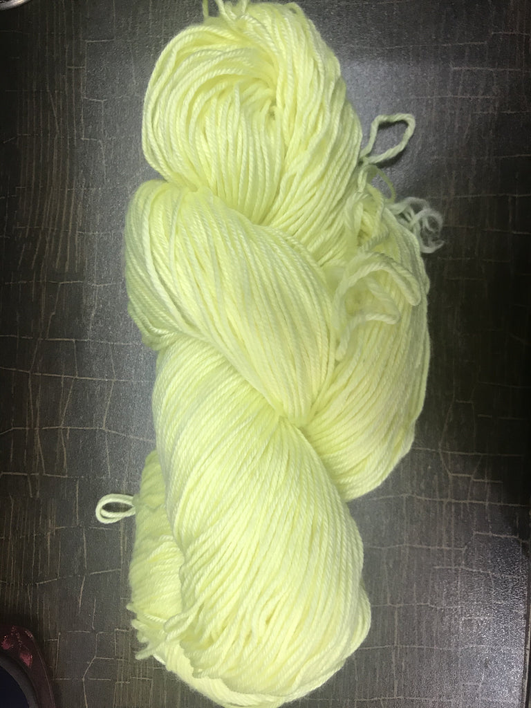 Super Soft Silky Yarn - Hank (300-350g)