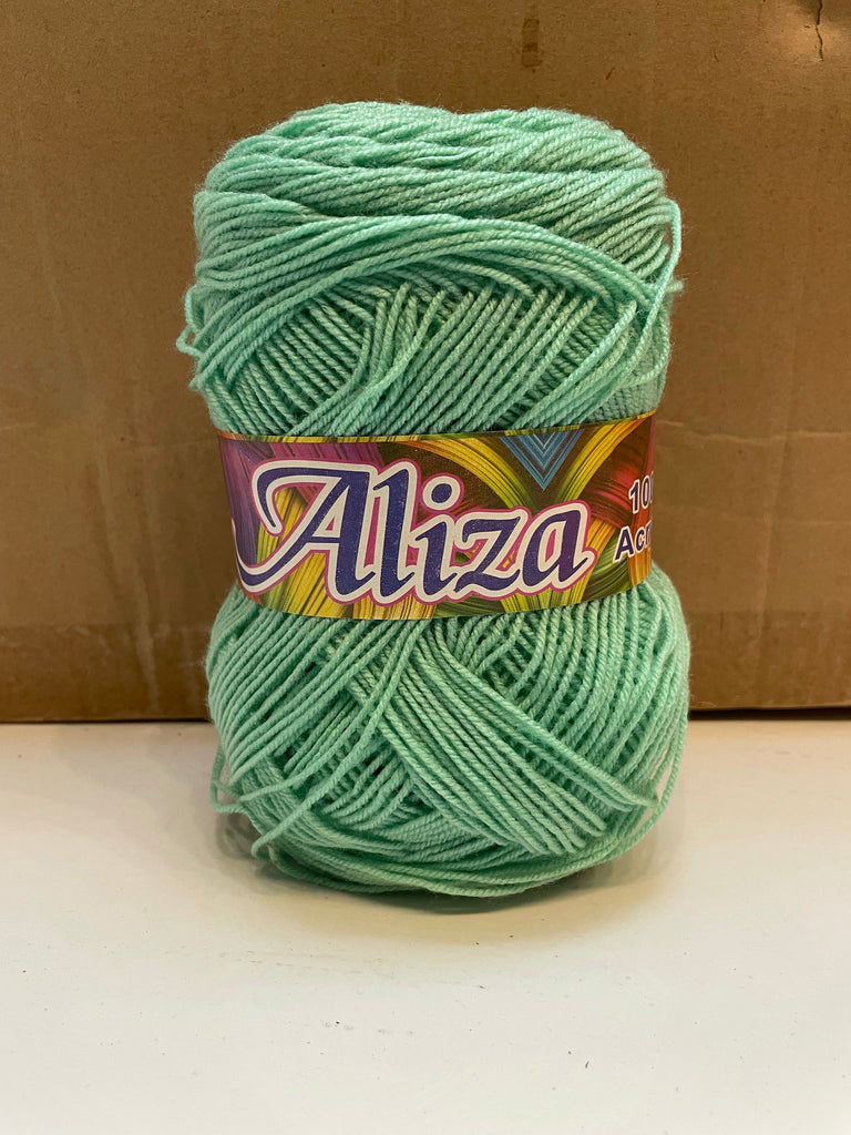 Aliza Yarn Ball (3ply)