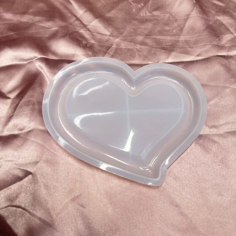 Heart shape concrete mold