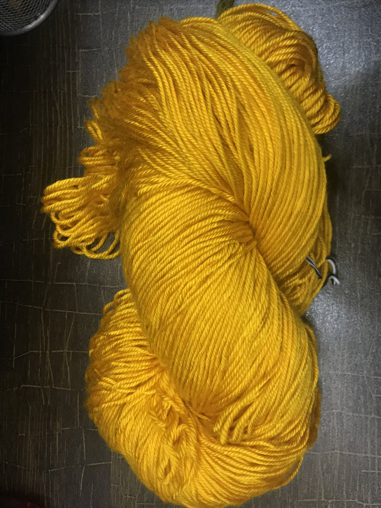 Super Soft Silky Yarn - Hank (300-350g)
